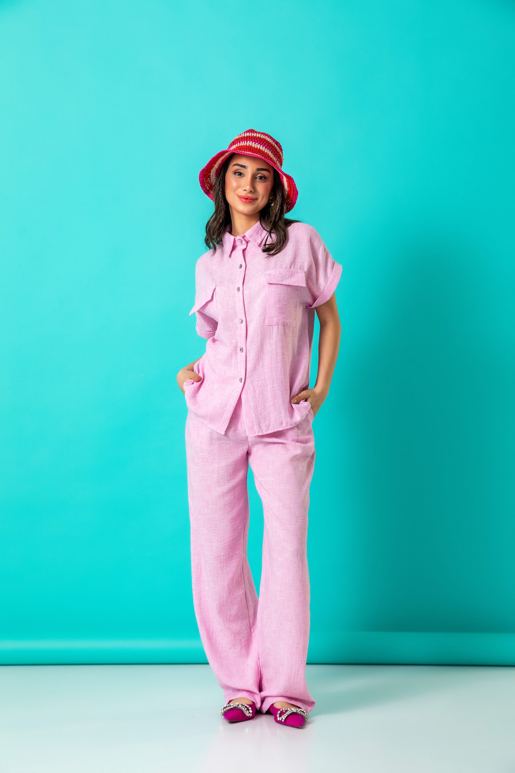 Pembe Gömlek