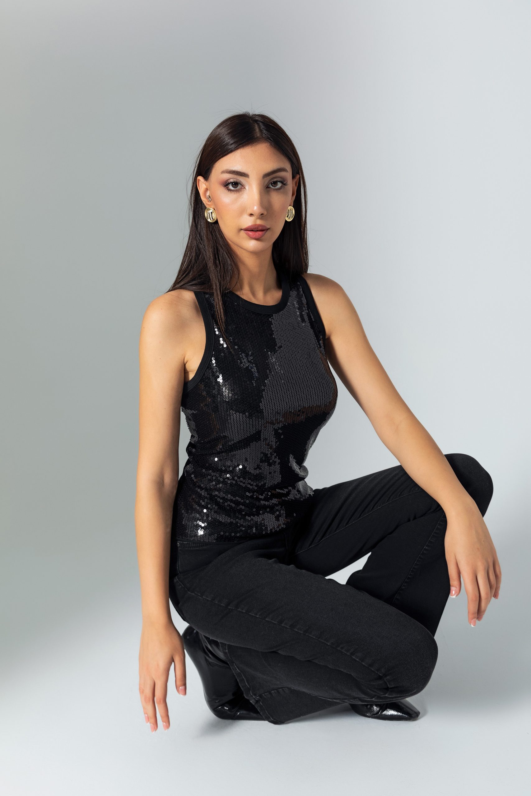 Siyah Payetli Atlet - Görsel 5