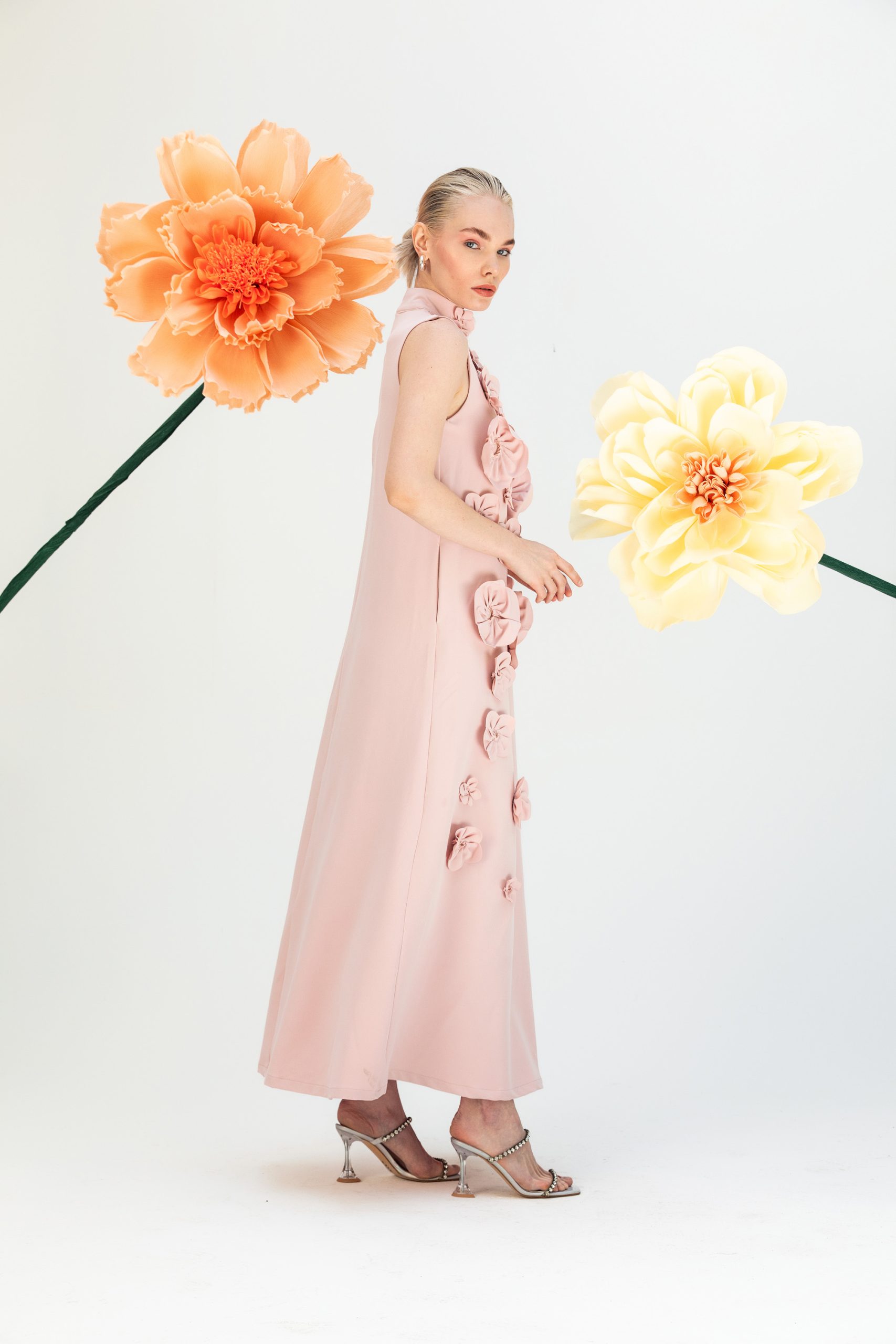 Pembe Çiçekli Elbise - Görsel 7