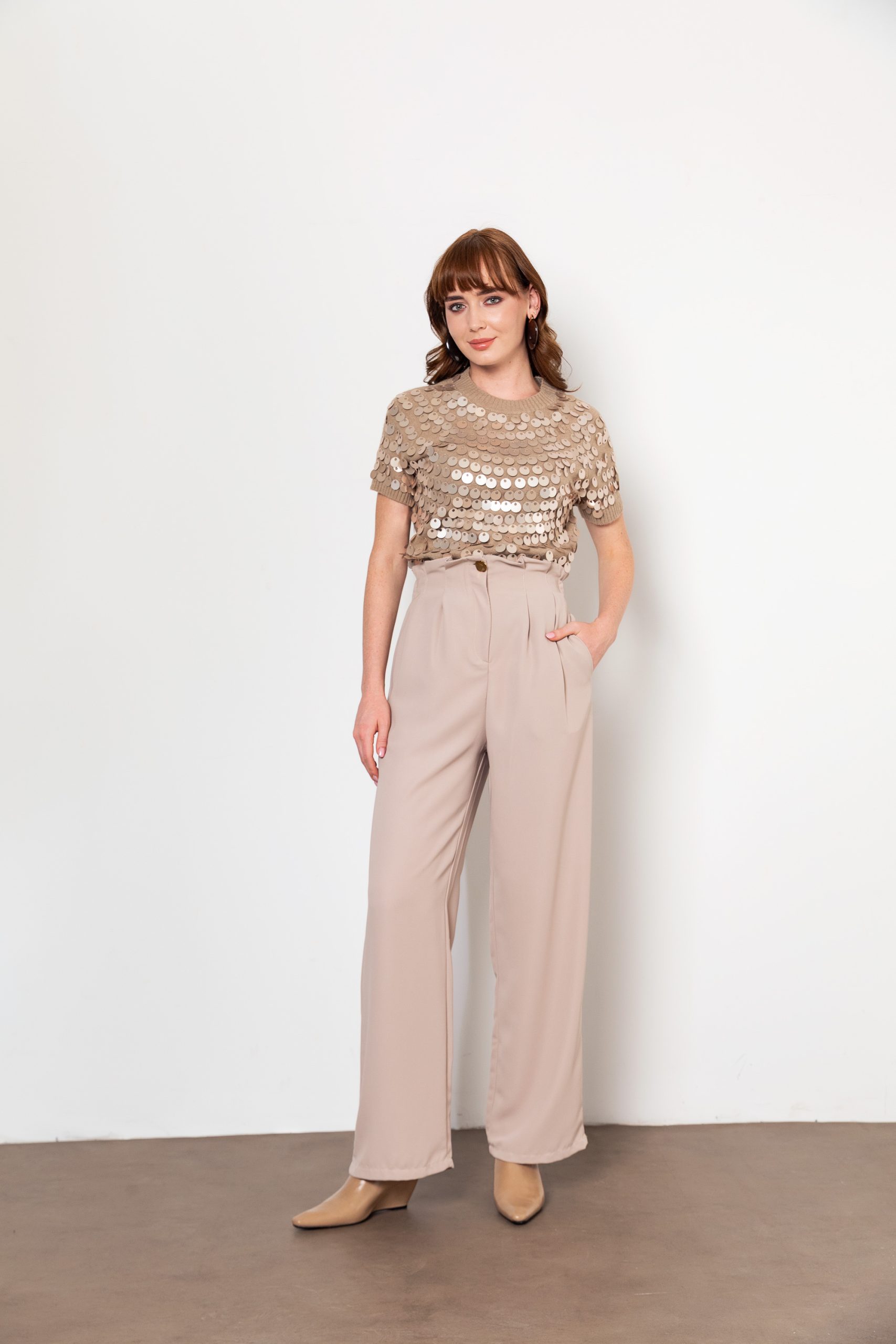 Gold Düğmeli Bej Kumaş Pantolon - Görsel 3